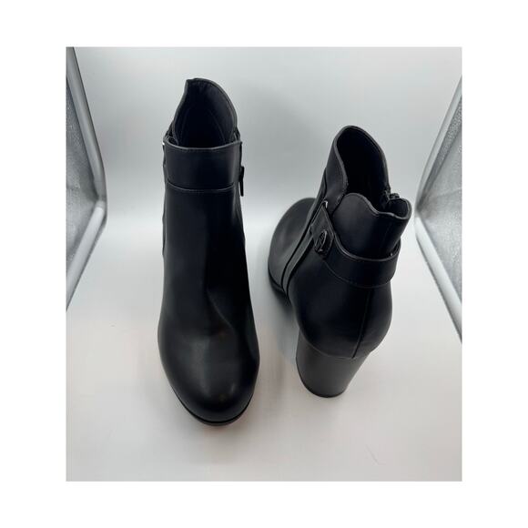 Gianni Bernini women's memory foam bootie black 11 nwob - Picture 8 of 8